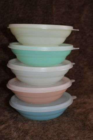 Vintage Tupperware Complete Set 5 Cereal Bowls 5 Lids Pastel 155