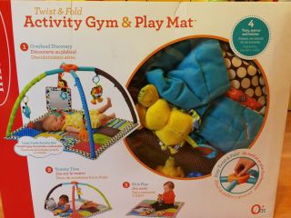 Infantino 206 - 353 Vintage Twist And Fold Activity Gym (shipped)