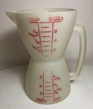 Vintage Tupperware Measuring Cup Double Sided Plastic Red Lettering.  (d16)