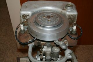 3.  3 HP Johnson Two Cylinder Model 200 Antique Outboard Boat Motor 1936 3