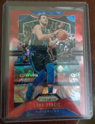 2019 - 2020 Panini Prizm Luka Doncic Red Cracked Ice Card No.  75