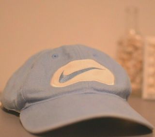 Vintage 90’s Nike Swoosh White North Carolina Tar Heels Hat Adjust Adult Unc