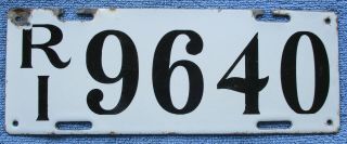 1913 - 1917 Rhode Island Porcelain License Plate 9640