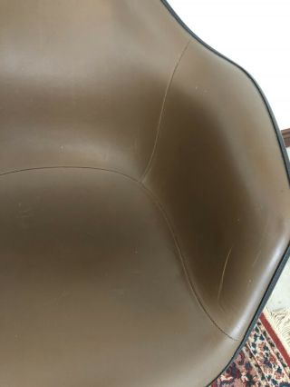 Vintage Herman Miller Eames Black Fiberglass Brown Ninyl Chair 3