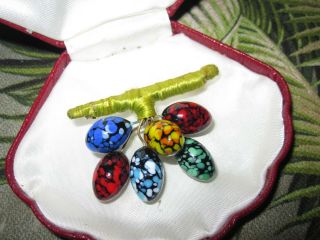 Vintage Art Deco Hand Crafted Murano Glass & Silk Thread Bunch Of Grapes Brooch