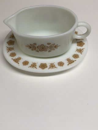 Vtg Corelle Corning GRAVY/SAUCE BOAT With UNDERPLATE Butterfly Gold Pyrex EUC 3