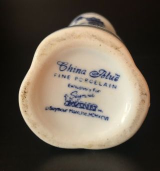 Vintage China Blue Porcelain Vase Made Exclusively In 1997 For Seymour Mann Inc. 3