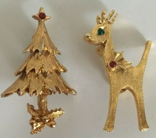 Vintage Costume Jewelry Brooch Pin Reindeer & Christmas Tree E145