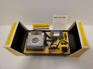 Vintage Brownie Fiesta Camera Outfit By Kodak With Manuals Tc1
