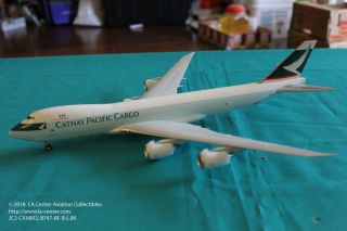 Jc Wing Cathay Pacific Cargo Boeing 747 - 8f In Old Color Diecast Model 1:200