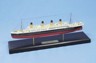 Rms Titanic Model Ship Ocean Liner Cruise Desk Top Display 1/1000 Scale Mc Model