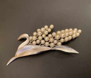 Vintage Crown Trifari Brushed & Polished Silver Tone Faux Pearl Leaf Pin Brooch