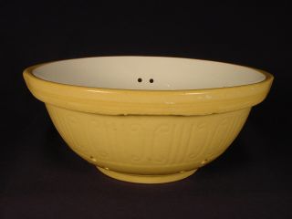 RARE ANTIQUE 1800s SIGNED 9 ¼” COLANDER with HANDLES YELLOW WARE 2