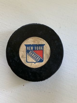 York Rangers Approved Nhl Viceroy Mfg.  Co Official Game Puck Vintage