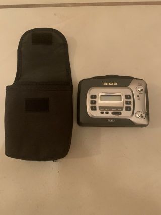 Vintage - Aiwa Hs - Tx377 Portable Cassette Player Am/fm Radio