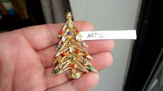 Lovely Old Vintage Signed Art Rhinestone Christmas Tree Brooch Baguette Candles,
