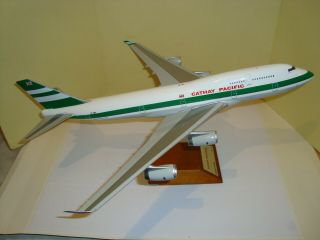1/200 Jc Wings Cathay Pacific Boeing 747 - 400 Old Scheme Zk - Nbs (with Stand)