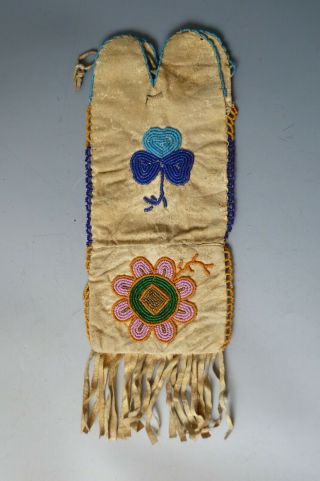 Fine Rare Old Native American Beaded Pipe Or Tobacco Bag Apache