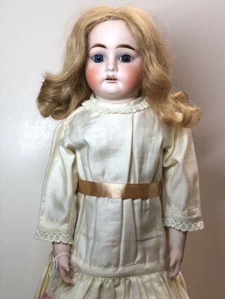 22.  5” Antique German Alt Beck Gottschaulck Abg 1000 - 1 Doll 1880’s Kid Body L