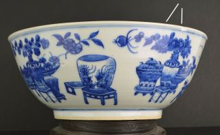 A 19TH CENTURY CHINESE PORCELAIN LARGE BOWL WITH PRECIOUS OBJECTS 3