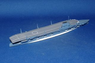 NEPTUN WW2 GB AIRCRAFTCARRIER ' HMS GLOURIOUS ' 1/1250 MODEL SHIP 2