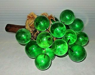 Mid Century Modern Vintage Green Lucite Acrylic Grapes Bunch On Stem 9.  5 "