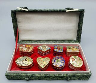 Quality Boxed Set Of Eight Vintage Chinese Miniature Cloisonne Enamel Pill Boxes