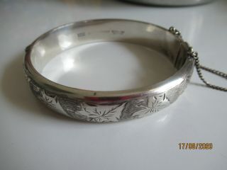 Vintage Silver Excalibur Ej Ltd Engraved Bangle Bracelet Safety Chain