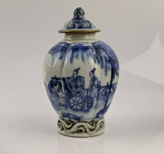 Chinese Antique C18th Porcelain Tea Caddy Blue & White Figural Design