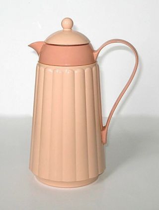 Vintage Crown Corning Thermique 1 Qt.  Insulated Pitcher Carafe,  Scalloped,  Pink