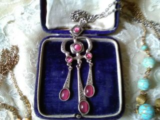 Good selection of vintage costume jewellery Miracle necklace hat pin others 2