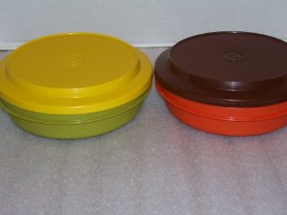 2 Vintage Tupperware Seal - N - Serve Orange & Avocado Green 1206 W/ Lids