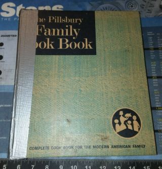 The Pillsbury Family Cook Book (hc/5rb) 1963 Vintage Recipes Cooking Tips
