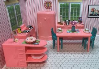 Plasco Complete Pink Kitchen Set Vintage Tin Dollhouse Furniture Renwal Plastic