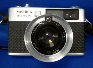 Vintage 35mm Camera Yashica Electro M5 Yashion F2.  8 45mm 1970 Case Strap