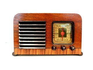 Vintage Restored Near Philco Art Deco Antique Radio,