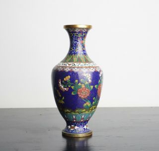 Fine Antique Chinese Cloisonné Vase Signed Lao Tian Li