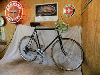 1980s Schwinn Le Tour Tall Mens 10 - Speed Road Bike Voyageur Superior Varsity