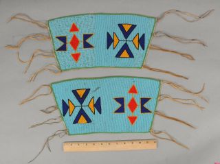 Antique Early 20thc Western Yakima Indian Beadwork,  Tie - On Gauntlets,  Nr