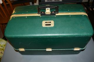 Vintage Umco 3500u Tackle Box Loaded With Fishing Lures