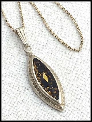 Vintage.  925 Sterling Silver,  Black & Gold Dichroic Glass Pendant Necklace 16 - 18