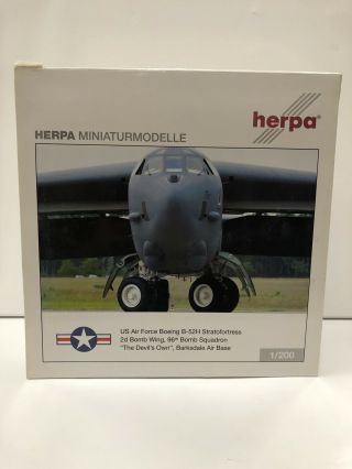 Herpa 1/200 Usaf Boeing B - 52h Stratofortress 2d Bomb Wing 96th Squadron