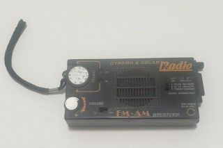 Vintage Nippon Dynamo & Solar Am / Fm Hand Crank Radio Receiver Black