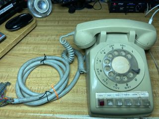 Vintage Itt Telecom Rotary Dial 5 Multi Line Hold Desk Phone