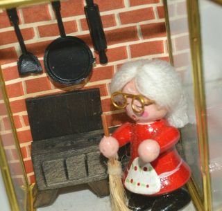 Santa Mrs Claus Vintage Glass Christmas Decoration Shadow Box Set Home Scenes 3
