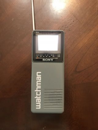 Vintage 1989 Sony Watchman Fd - 10a Portable Hand Held Television Tv