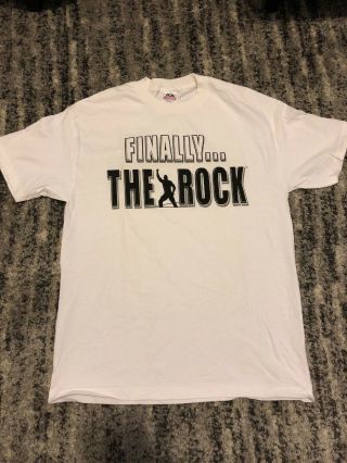 Vtg Wwf Wwe Shirt Sz Large Finally The Rock Has Come Back To Fayettville