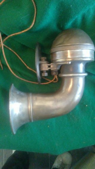 Antique Vintage Robert Bosch Uia 6 Germany High End Car Horn - Brass Bell & Mount