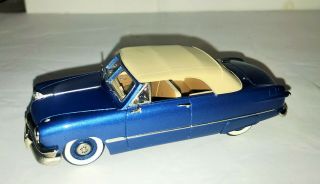1/43 Diecast Motor City Usa Mc - 10 1950 Ford Custom Deluxe Convertible Blue
