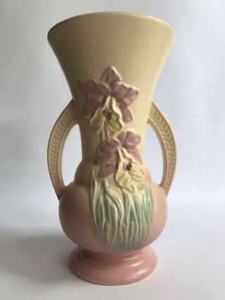 Vtg Hull Art Pottery 301 - 8” Orchid Vase